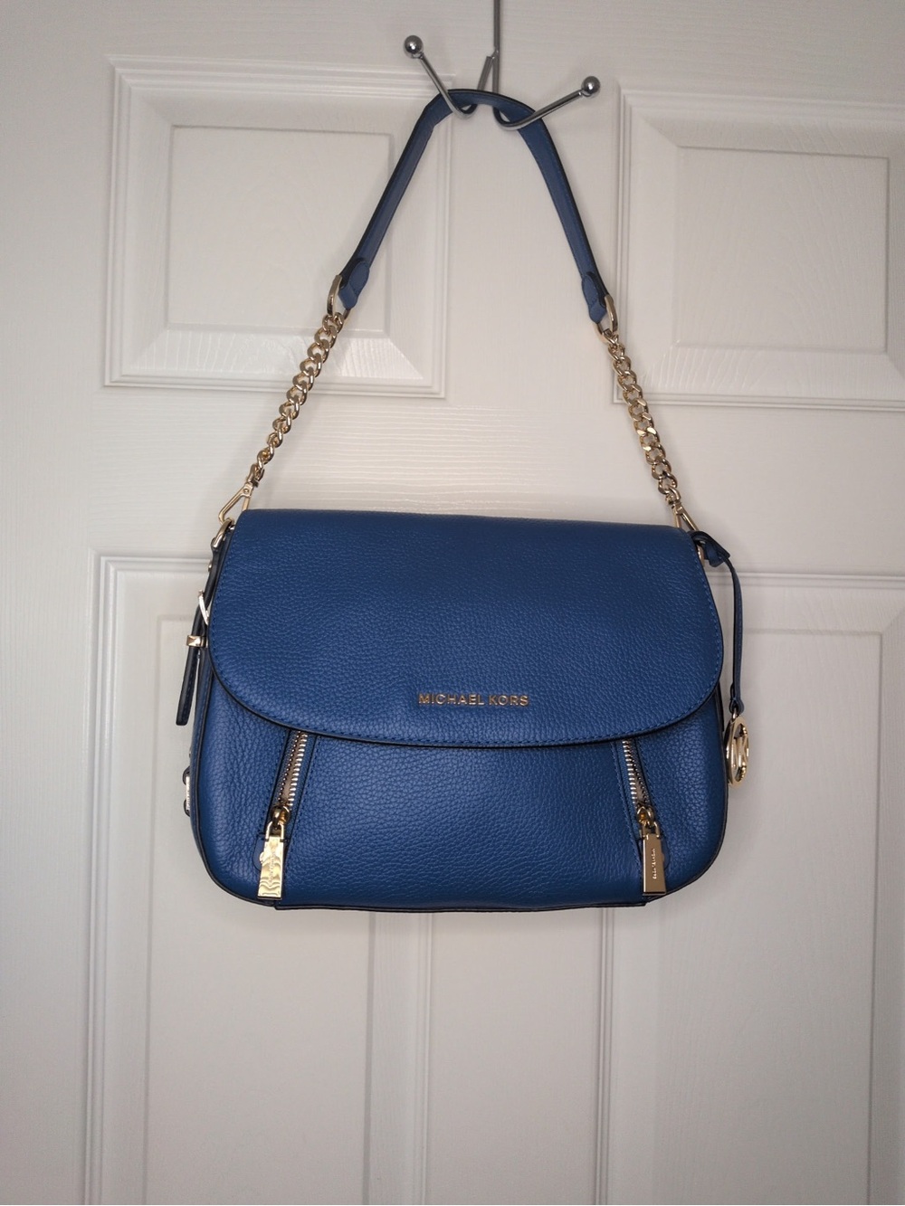 Michael Kors Electric Blue Pebbled Leather Chain Shoulder Bag
